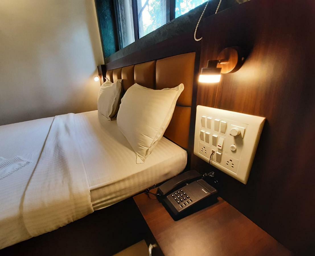 Hotel Royal Comfort Bombaj Exteriér fotografie